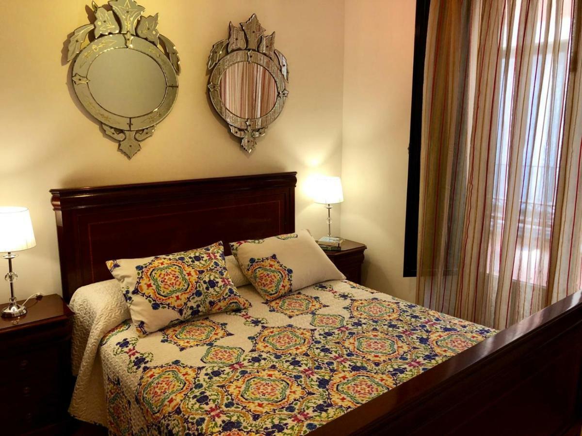 Apartamento Calle Cuna Sevilla Exteriör bild